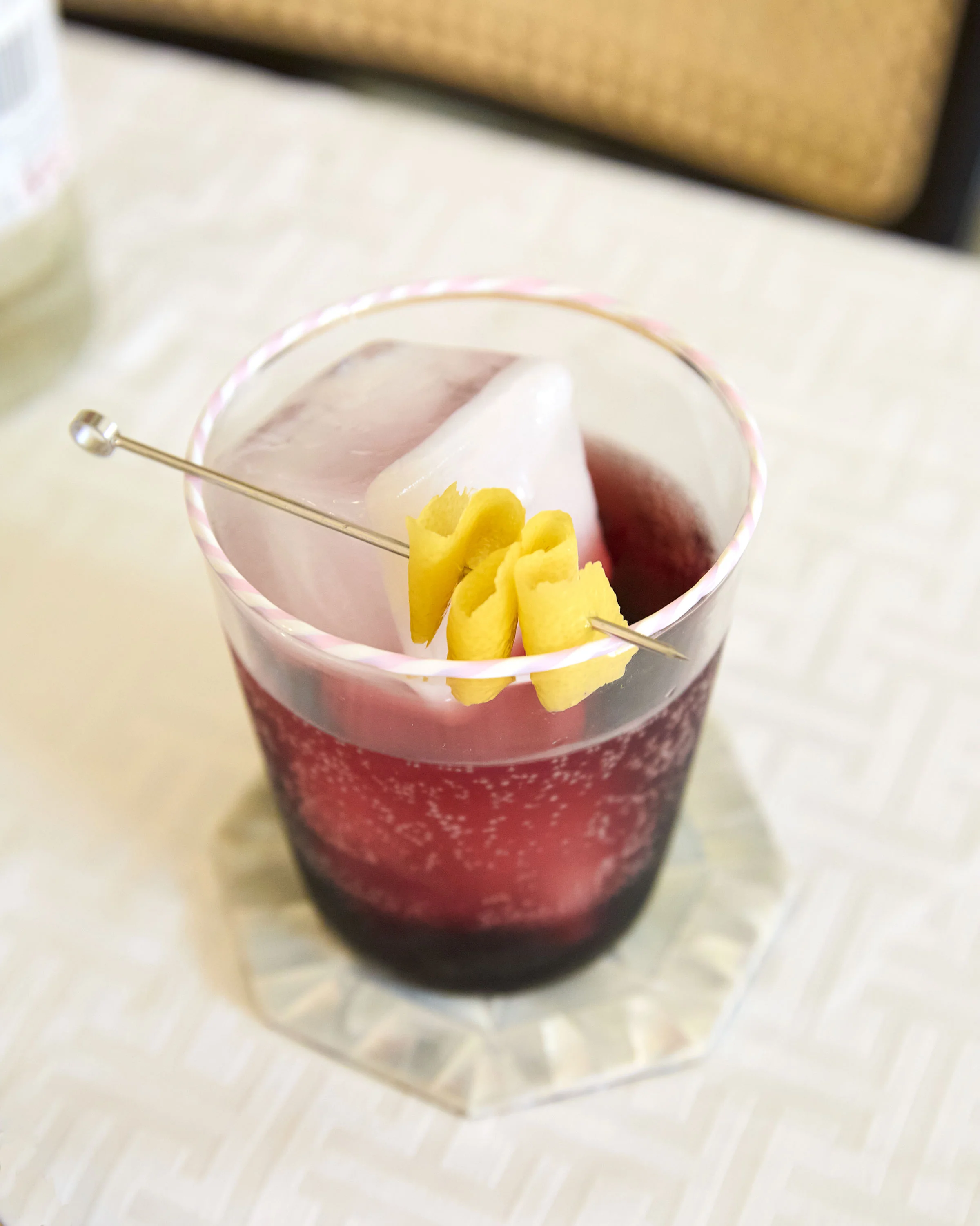 Twist Tumblers, Pink - Image 3