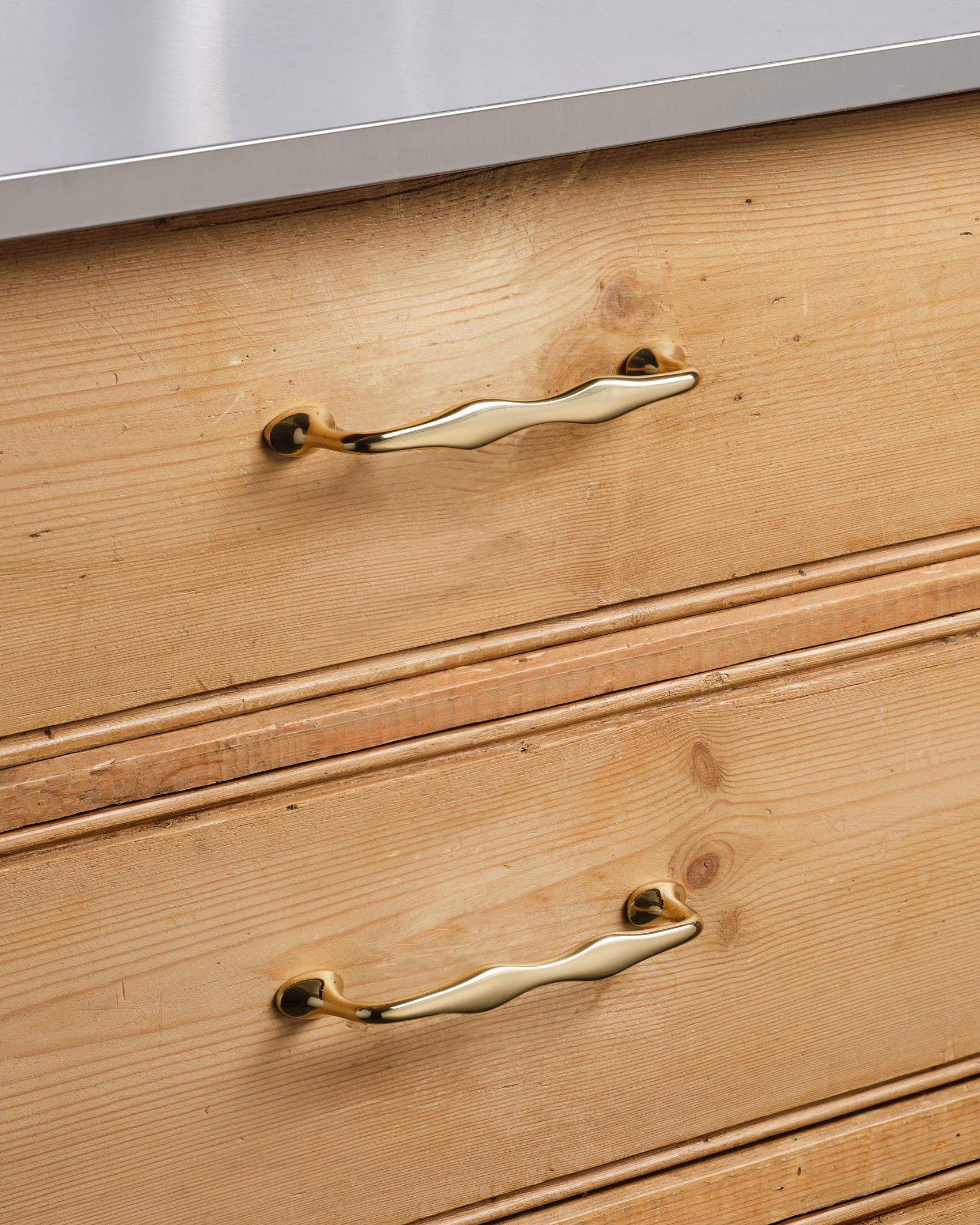 Wave Handle, Polished Brass - Image 3